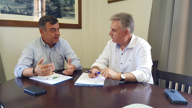 ΒΟΝΙΤΣΑ: Συνάντηση βουλευτή Αθ. Καββαδά με τον Δήμαρχο Γ. Αποστολάκη για το πρόβλημα απορριμμάτων της Λευκάδας - Φωτογραφία 1