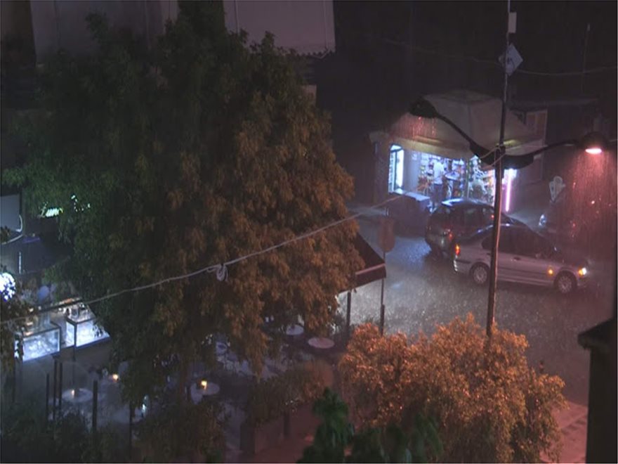Νύχτα αγωνίας για τον Αντίνοο: Σαρωτικό πέρασμα της καταιγίδας από την Κορινθία - Φωτογραφία 2