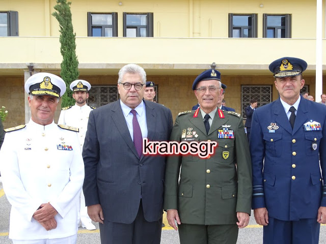 Οι πρώτες φωτό από την επίσκεψη του Πρωθυπουργού Κυριάκου Μητσοτάκη στο Υπουργείο Άμυνας - Φωτογραφία 45