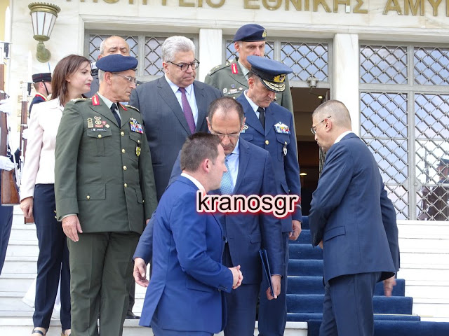 Οι πρώτες φωτό από την επίσκεψη του Πρωθυπουργού Κυριάκου Μητσοτάκη στο Υπουργείο Άμυνας - Φωτογραφία 68