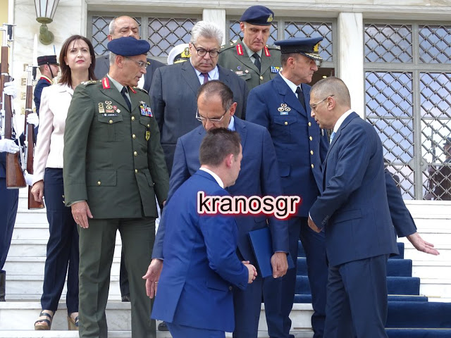 Οι πρώτες φωτό από την επίσκεψη του Πρωθυπουργού Κυριάκου Μητσοτάκη στο Υπουργείο Άμυνας - Φωτογραφία 69