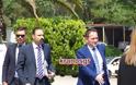Οι πρώτες φωτό από την επίσκεψη του Πρωθυπουργού Κυριάκου Μητσοτάκη στο Υπουργείο Άμυνας - Φωτογραφία 10