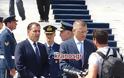 Οι πρώτες φωτό από την επίσκεψη του Πρωθυπουργού Κυριάκου Μητσοτάκη στο Υπουργείο Άμυνας - Φωτογραφία 31