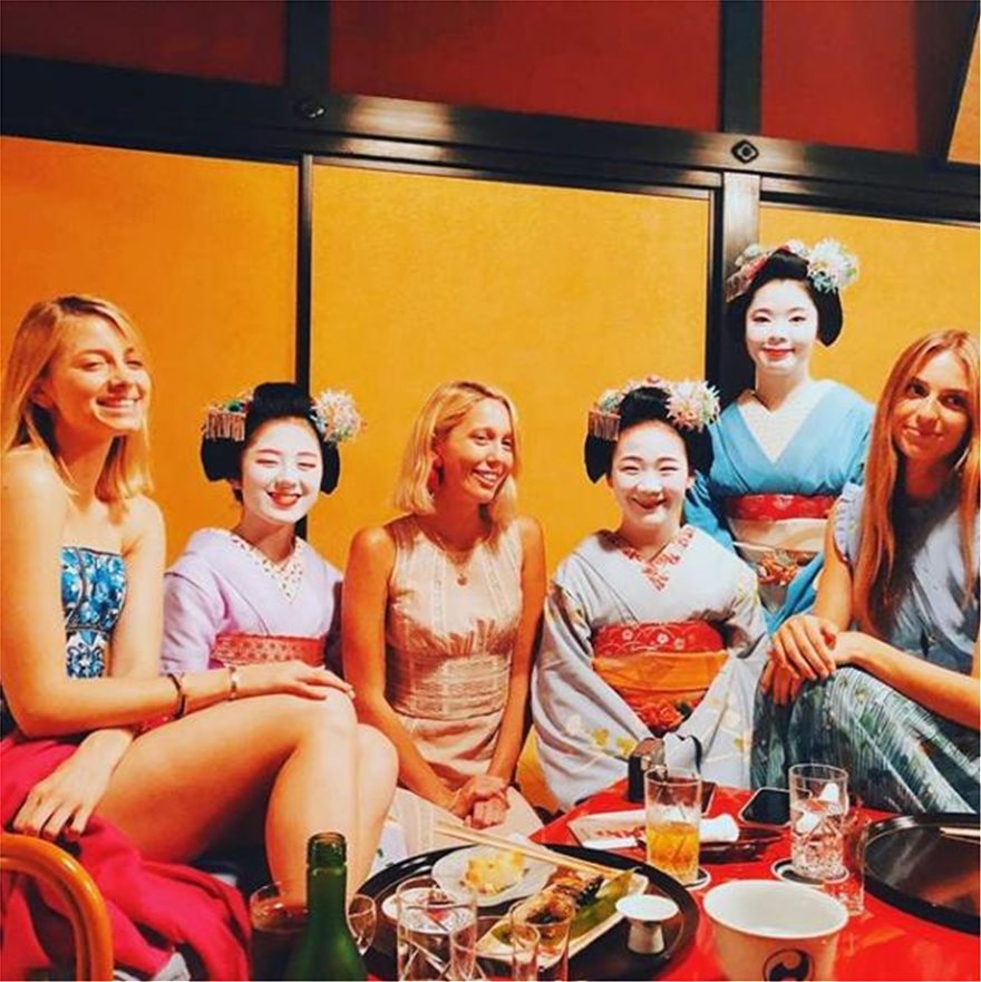 Μαρία Ολυμπία- Ταλίτα φον Φίρστενμπεργκ: Δεν σταματούν να ανεβάζουν εικόνες από την Ιαπωνία στο Instagram - Φωτογραφία 7