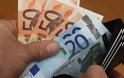 Στρατιωτικός βρήκε πορτοφόλι με 1.800 ευρώ που ανήκε σε Τούρκο πολίτη και το παρέδωσε στην Αστυνομία