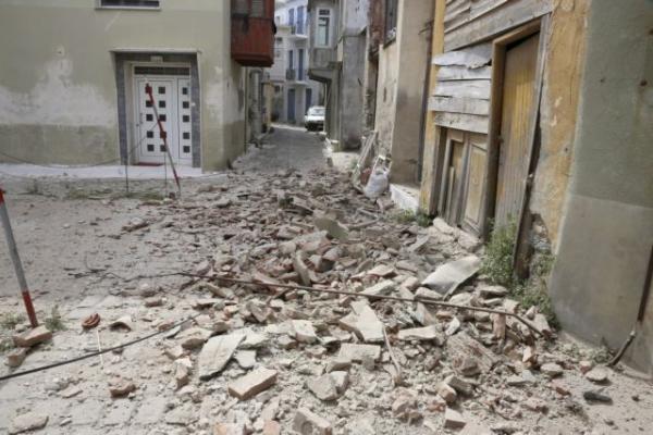 Οι μεγαλύτεροι σεισμοί που έχουν πλήξει την Ελλάδα (εικόνες + video) - Φωτογραφία 6