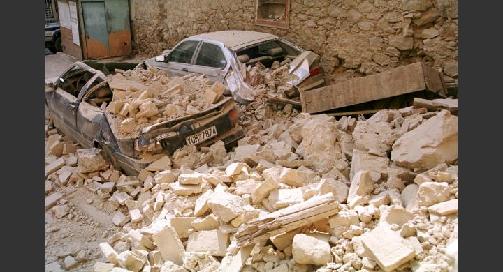 «Ξύπνησαν» μνήμες από το 1999 - Οι μεγάλοι σεισμοί στην Ελλάδα - Φωτογραφία 20