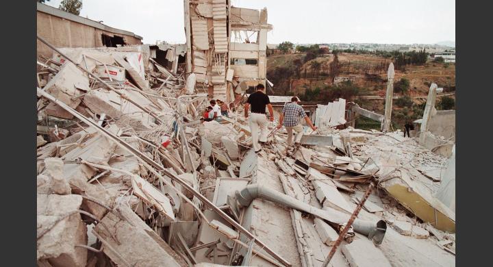 «Ξύπνησαν» μνήμες από το 1999 - Οι μεγάλοι σεισμοί στην Ελλάδα - Φωτογραφία 39