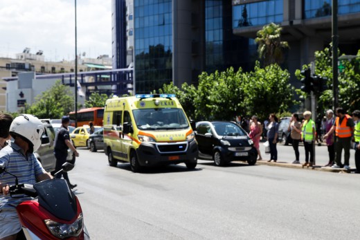 Σεισμός στην Αττική: 5 άτομα παραμένουν σε νοσοκομεία - Η ανάρτηση του Κικίλια στο Twitter - Φωτογραφία 1