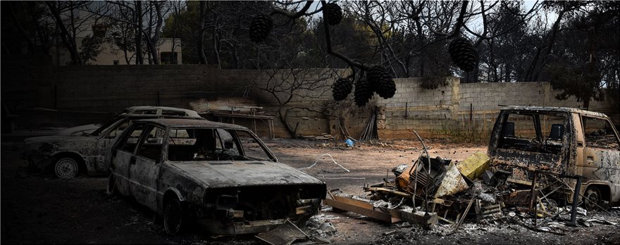 Ένας χρόνος από τη φωτιά στο Μάτι: Η νύχτα που «έκρυψαν» τους νεκρούς - Φωτογραφία 12