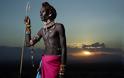 Η παραδοσιακή ζωή μιας φυλής στην Κένυα πριν την εξαφανίσει η τεχνολογία (Φωτογραφίες) - Φωτογραφία 10