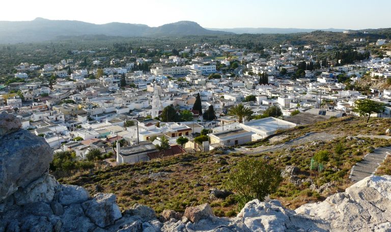 Αρχάγγελος: το χωριό που οι κάτοικοί του δεν μιλάνε Ελληνικά - βιντεο - Φωτογραφία 1
