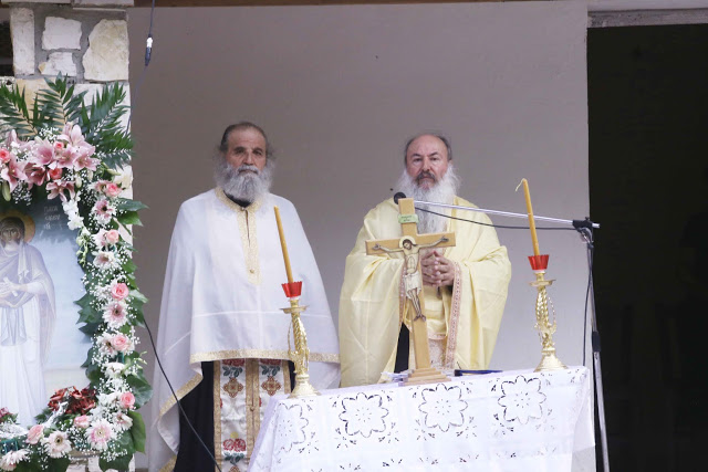 Φωτορεπορτάζ από τον Εσπερινό στην ΑΓΙΑ ΠΑΡΑΣΚΕΥΗ ΑΣΤΑΚΟΥ - [ΧΡΗΣΤΟΣ ΜΠΟΝΗΣ] - Φωτογραφία 11