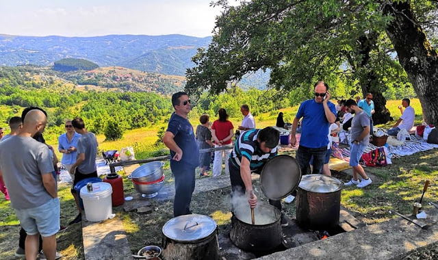 Αλατόπετρα και Πολυνέρι γιορτάζουν στην Αγία Παρασκευή!! (εικόνες + video) - Φωτογραφία 3