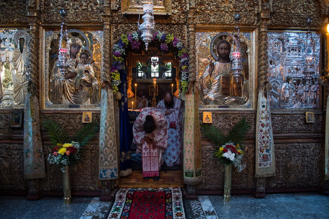 12326 - Φωτογραφίες από την Πανήγυρη της Παναγίας της Τριχερούσας στο Χιλιανδάρι - Φωτογραφία 51