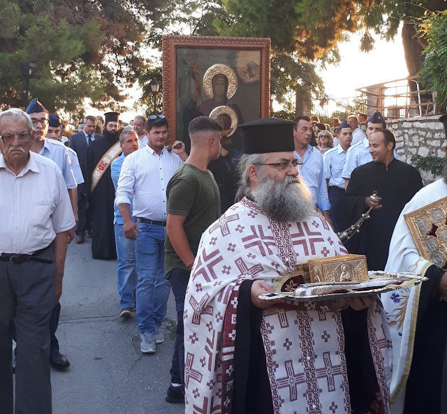 ΠΑΛΑΙΡΟΣ: Με λαμπρότητα πανηγύρισε ο Ιερός Ναός Αγίας Παρασκευής -[ΦΩΤΟ] - Φωτογραφία 4