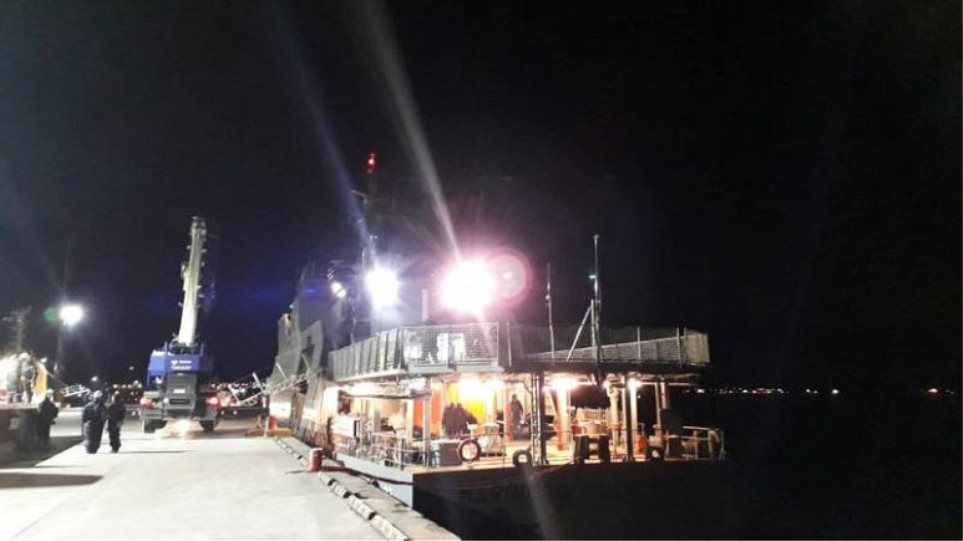 Χιλή: 40.000 λίτρα πετρελαίου διέρρευσαν στη θάλασσα από εξόρυξη της Παταγονίας - Φωτογραφία 1
