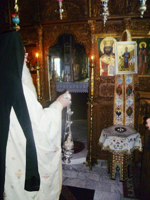 12331 - Στην Ιερά Καλύβη του Αγίου Ακακίου στα Καυσοκαλύβια εορτάσθηκε η Μνήμη του Αγιορείτη Οσιομάρτυρα Νικοδήμου (†1722) - Φωτογραφία 3