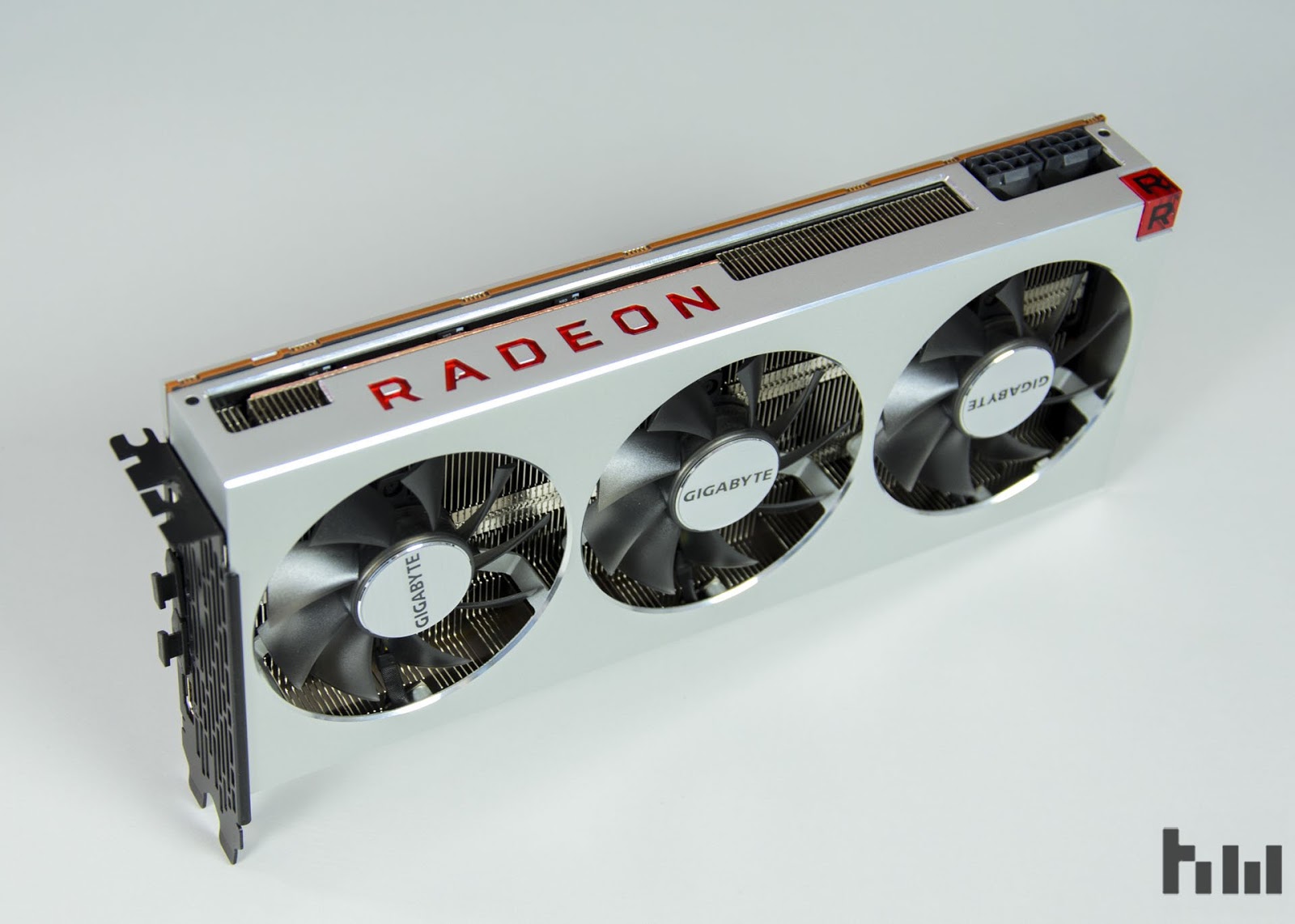Η AMD ίσως διακόψει τη παραγωγή της Radeon VII - Φωτογραφία 1