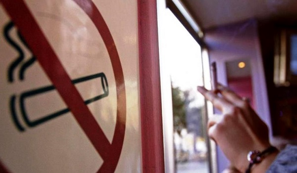 Αντικαπνιστικός Νόμος: Τι προβλέπει η εγκύκλιος -Τέλος το τσιγάρο σε δημόσιους χώρους - Φωτογραφία 1