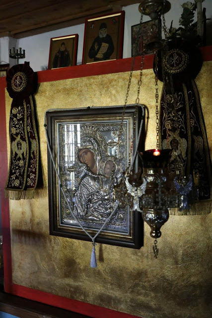 12340 - Ιερό Βατοπαιδινό Κελλί Αγίου Προκοπίου. Φωτογραφίες από τη γιορτή του Αγίου Προκοπίου και των τοιχογραφιών (14ου αι.) στο παρεκκλήσι του Αγίου Ιωάννου του Θεολόγου - Φωτογραφία 9
