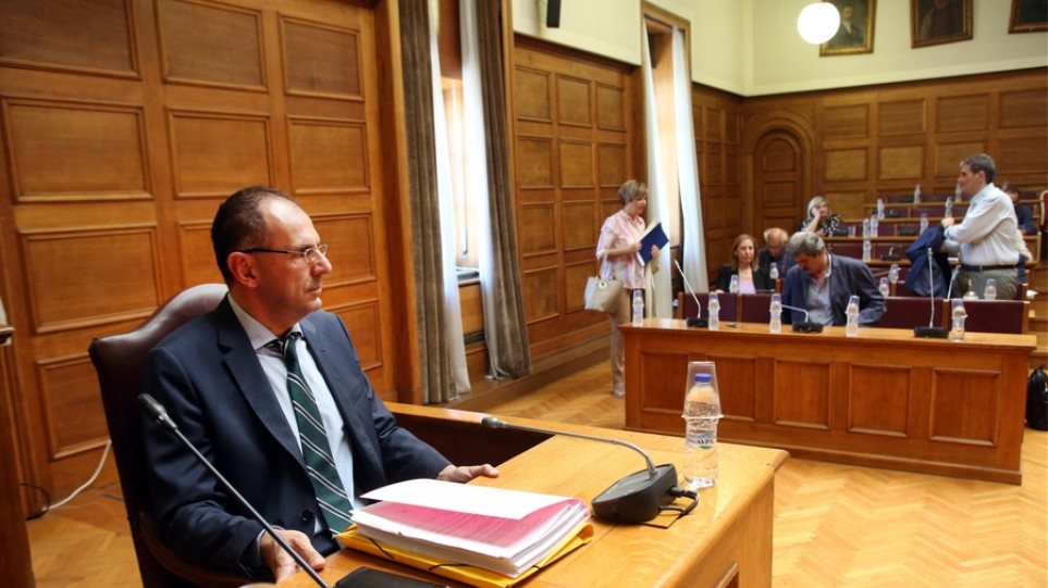 Βουλή: Το στοίχημα του Γεραπετρίτη με τον Πολάκη - Φωτογραφία 1