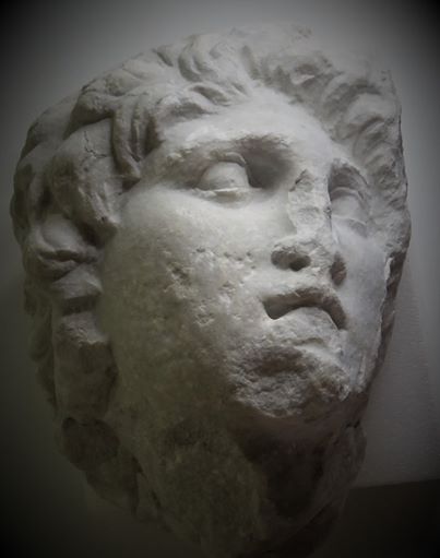 Σημαντική ανακάλυψη πορτραίτου του Μ. Αλεξάνδρου που ήταν ...ξεχασμένο στις αποθήκες μουσείου της Βέροιας! - Φωτογραφία 1