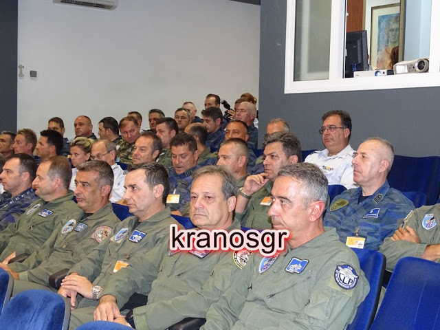 Φωτογραφικά κλικ από την επίσκεψη του ΥΕΘΑ Ν. Παναγιωτόπουλου στο Αρχηγείο Τακτικής Αεροπορίας - Φωτογραφία 29