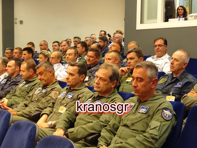 Φωτογραφικά κλικ από την επίσκεψη του ΥΕΘΑ Ν. Παναγιωτόπουλου στο Αρχηγείο Τακτικής Αεροπορίας - Φωτογραφία 32
