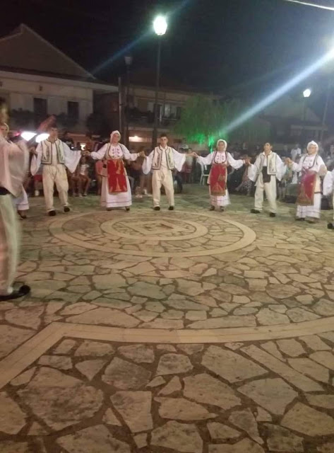 Με μεγάλη επιτυχία παρουσίαση παραδοσιακών χορών στο Αρχοντοχώρι (φωτογραφίες και βίντεο). - Φωτογραφία 4