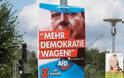 Mε σλόγκαν από τις διαδηλώσεις στην Ανατολική Γερμανία το ακροδεξιό AfD