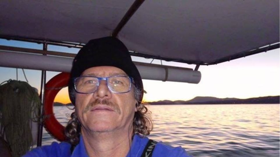 Πέθανε ο ήρωας ψαράς που έσωσε δεκάδες ζωές στο Μάτι - Φωτογραφία 1