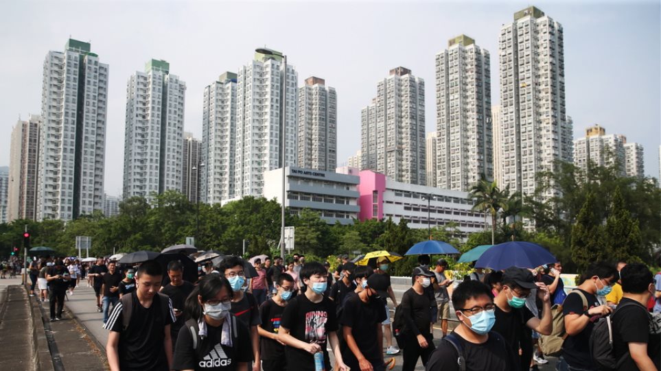 Το Πεκίνο ζήτησε από το Λονδίνο να μην εμπλέκεται στις υποθέσεις του Χονγκ Κονγκ - Φωτογραφία 1