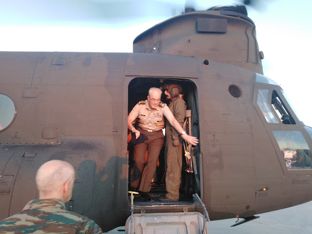 Μετάβαση Αρχηγού ΓΕΣ στο 2ο Συγκρότημα Αεροπορίας Στρατού - Φωτογραφία 4