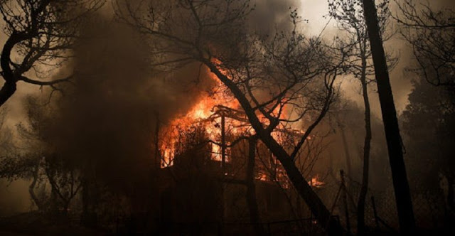 10 στρέμματα χορτολιβαδικής έκτασης κάηκαν σε φωτιά στη Στάνο Aμφιλοχίας - Φωτογραφία 1