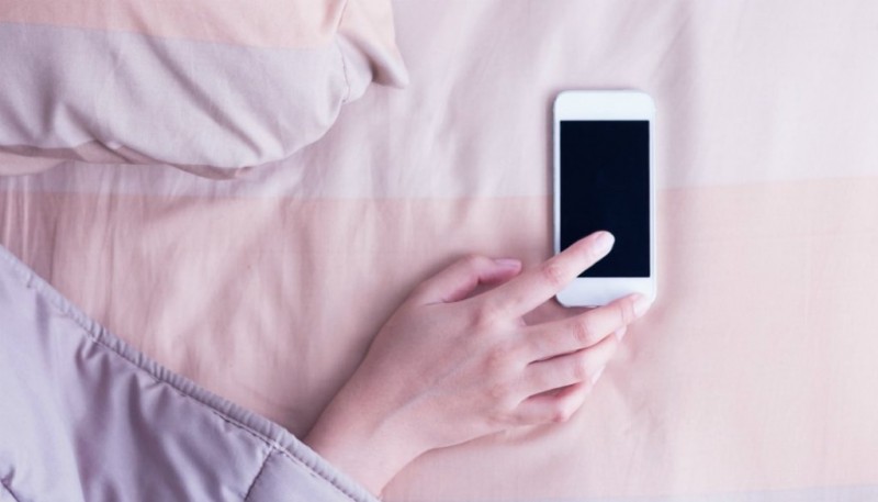 Κοιτάζετε το κινητό σας πριν κοιμηθείτε; Δείτε γιατί δεν πρέπει να το κάνετε! - Φωτογραφία 4