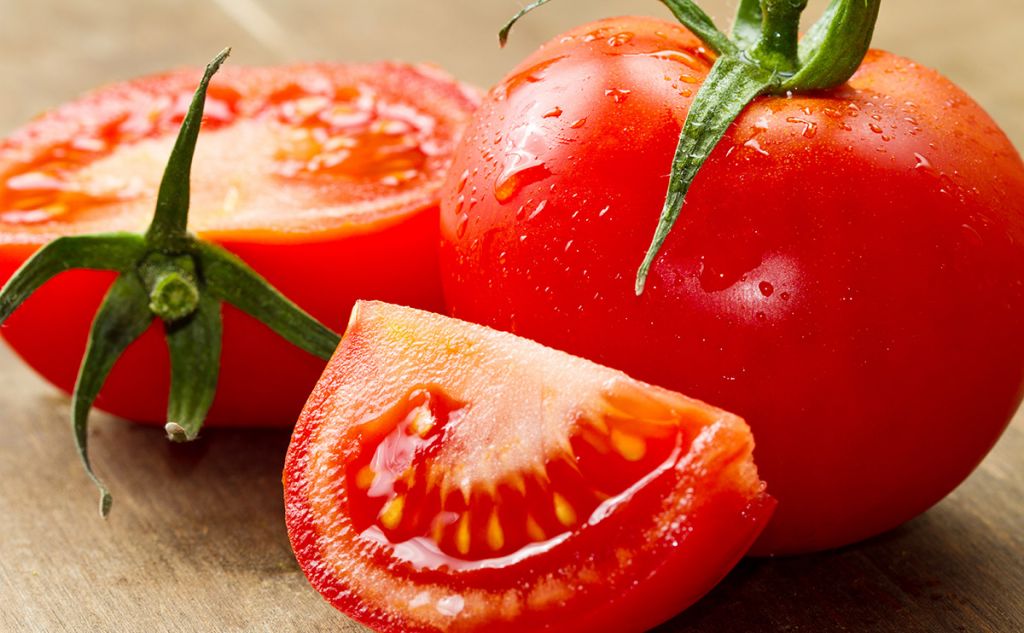Τι θρεπτικά συστατικά μας προσφέρει η ντομάτα - Φωτογραφία 1