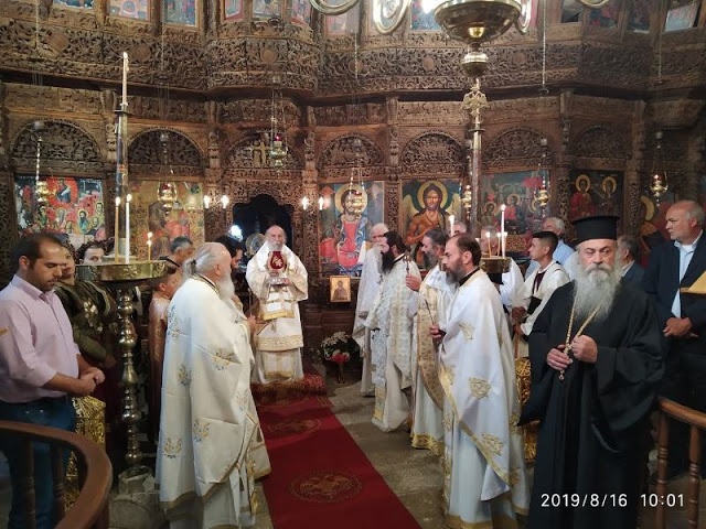 Λαμπρός εορτασμός της Παναγίας και του Νεομάρτυρος Αγίου Δημητρίου στη Σαμαρίνα (εικόνες) - Φωτογραφία 31