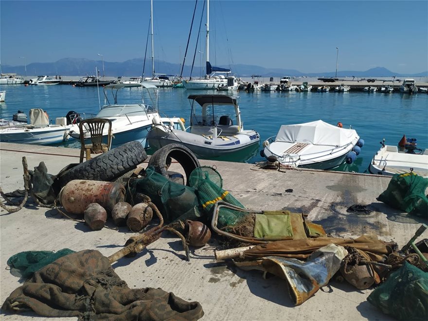 Έβγαλαν 58 τόνους σκουπιδιών από τους ελληνικούς βυθούς μέσα σε έξι χρόνια - Φωτογραφία 4