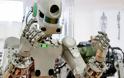 Στον Διεθνή Διαστημικό Σταθμό το πρώτο ρωσικό ανθρωποειδές ρομπότ