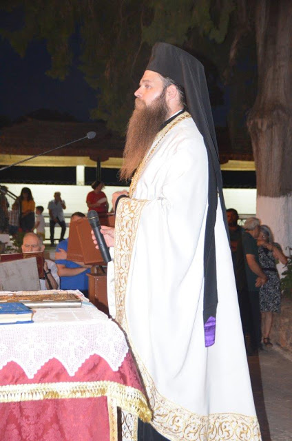 Πολλοί Πιστοί στον εσπερινό της Παναγίας Λεσινιώτισσας στην Ιερή Μονή έξω από το Λεσίνι Μεσολογγίου -[ΦΩΤΟ] - Φωτογραφία 64