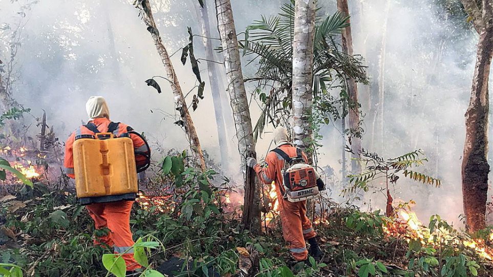 Πυρκαγιές στον Αμαζόνιο: Ο Μπολσονάρου σκέφτεται να στείλει τον στρατό - Φωτογραφία 1