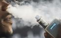 ΗΠΑ: Καταγράφηκε ο πρώτος θάνατος που φαίνεται να συνδέεται με τη χρήση ηλεκτρονικού τσιγάρου
