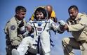 Αστροναύτης «έβαλε χέρι» στον λογαριασμό της συντρόφου της από τον Διεθνή Διαστημικό Σταθμό!