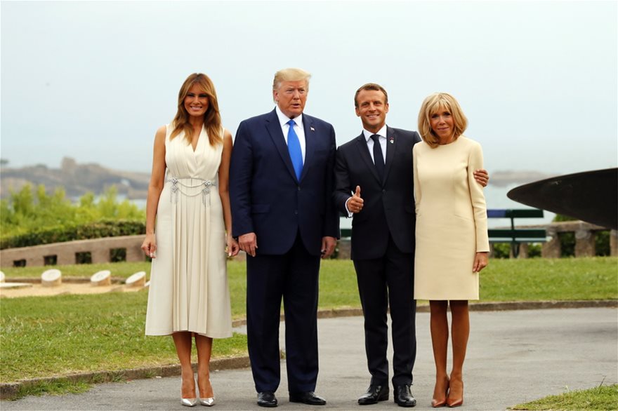 Σύνοδος G7: Η Μπριζίτ Μακρόν εμφανίστηκε με αθλητικά Louis Vuitton αξίας 630 ευρώ - Φωτογραφία 2