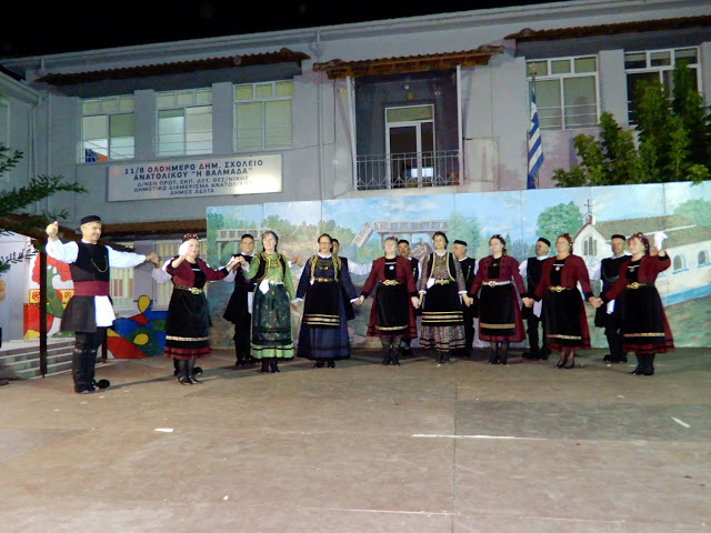 Το χορευτικό τμήμα του Συλλόγου Γρεβενιωτών Κοζάνης Ο ΑΙΜΙΛΙΑΝΟΣ στις εκδηλώσεις ΦΑΝΟΥΡΕΙΑ 2019 στο Ανατολικό Θεσσαλονίκης (εικόνες) - Φωτογραφία 2