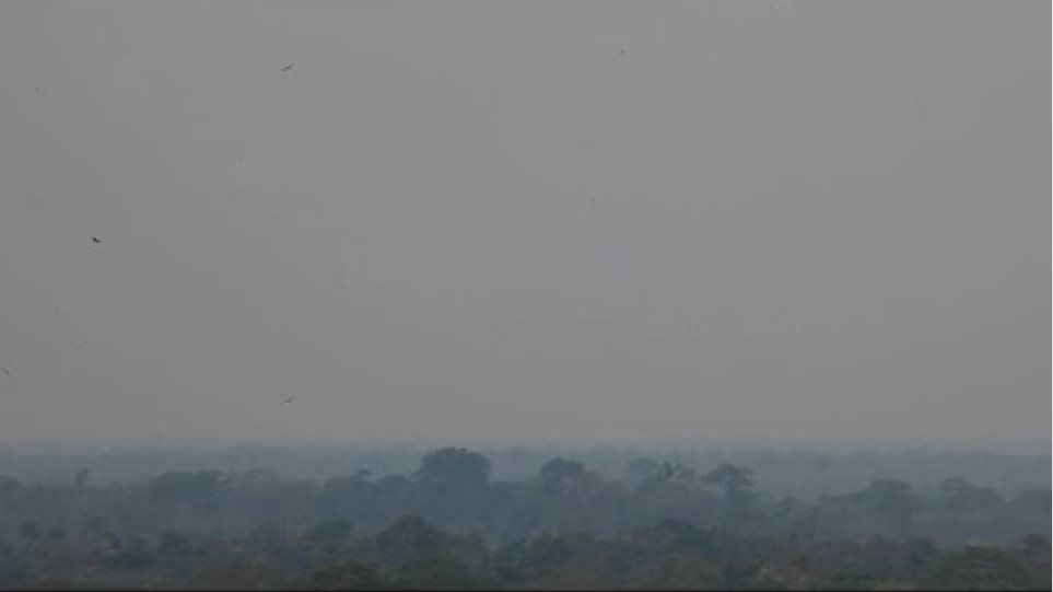 Το σύννεφο καπνού από τον Αμαζόνιο καλύπτει και την πόλη Ρίο Μπράνκο - Φωτογραφία 2