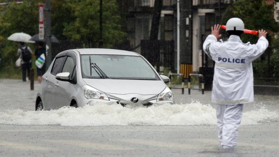 Ιαπωνία: Το ύψος της βροχής ξεπέρασε τα 100 χιλιοστά την ώρα - Φωτογραφία 1