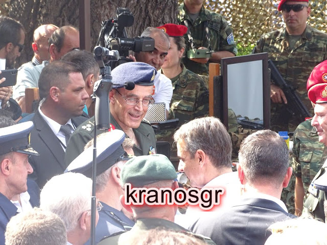 ΤΩΡΑ - Στην περιοδεία του Πρωθυπουργού Κυριάκου Μητσοτάκη στο περίπτερο των ΕΔ το kranosgr - Φωτογραφία 1
