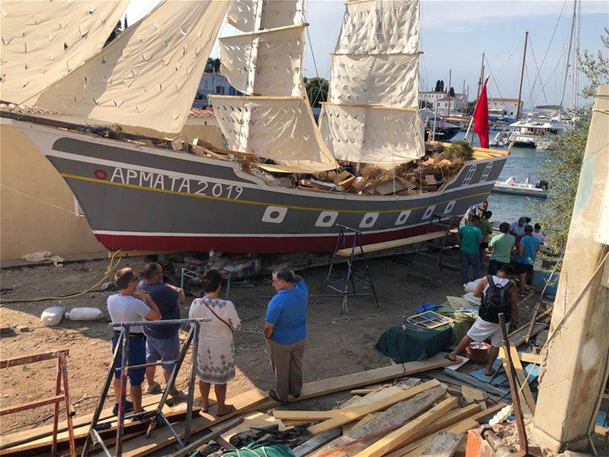 Αρμάτα 2019: Στο λιμάνι των Σπετσών το πλοίο, έτοιμο για την εντυπωσιακή αναπαράσταση - Φωτογραφία 3